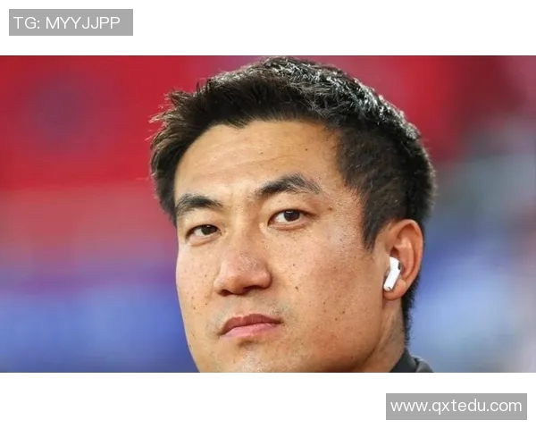 足球明星私生活被偷拍视频曝光引发粉丝热议与媒体关注